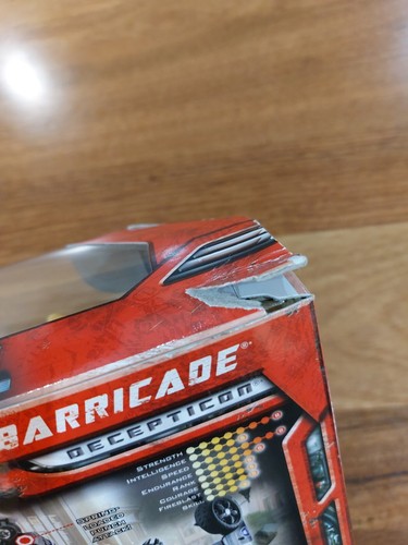 2007 Transformers Movie BUMBLEBEE VS BARRICADE First Encounter Figure Pack - Picture 23 of 24