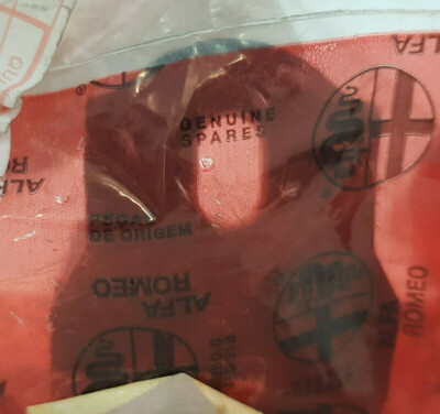 Alfa Romeo Halter Kühler 60613981 original NEU
