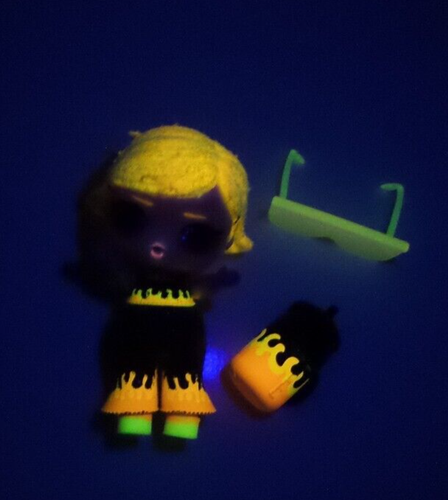 POUPÉE DOLL LOL SURPRISE - LIGHTS GLITTER SERIE FYRE + ACCESSOIRES - MGA - Imagen 9 de 11