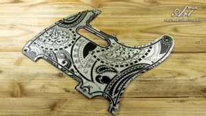 Brad Paisley Telecaster Pickguard Black / Pale Yellow Paisley