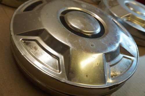 Ford Bronco F150 F-150 F250 1971 - 1980 coprimozzo ruota piastre danneggiate 4 - Foto 3 di 15