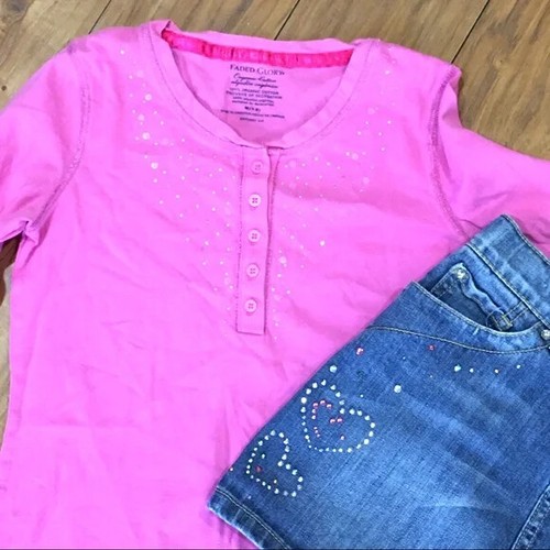 Girl denim skirt and cotton shirt in fun style hearts - back to school outfit - Picture 4 of 6
