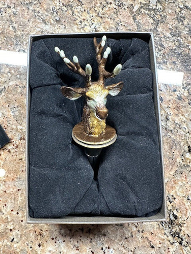 Olivia Riegel Enamel Deer Wine Bottle Stopper - Picture 2 of 12
