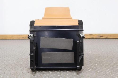 2010 Aston Martin V8 Vantage Convertible Waterfall Mounted Storage Cubby (Tan) - Foto 15 di 17