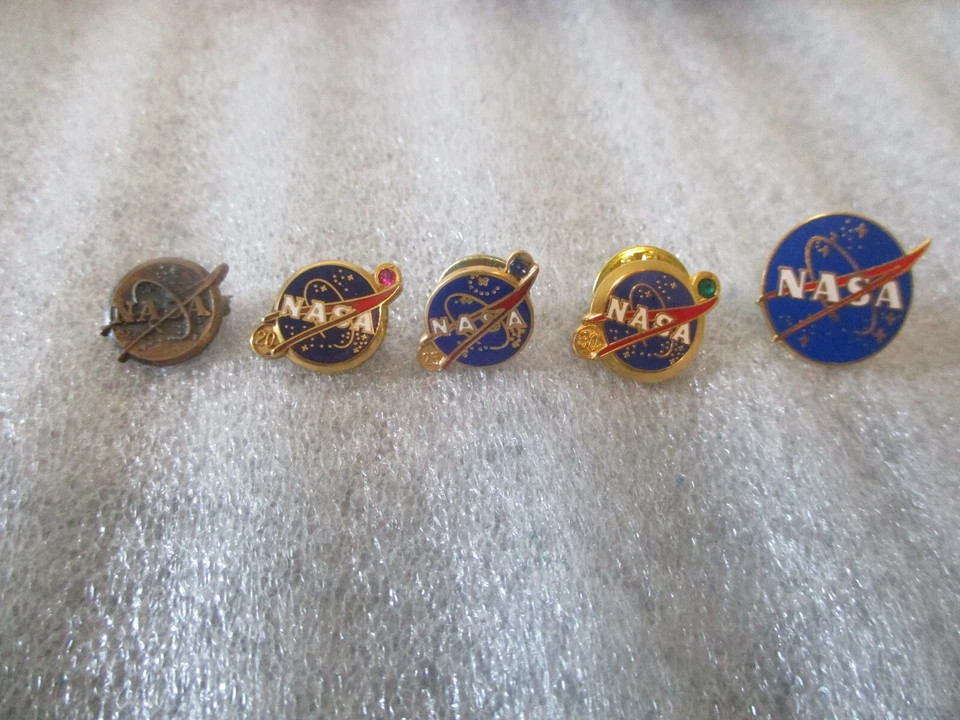 NASA MSFC 20yr-10K/25yr LORDSHIP/30yr BRANDT ANNIVERSARY PINS+BRONZE & ENAMEL (5 - Image 2 of 4