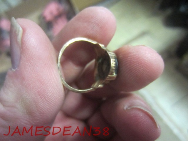 Picture 9 of 12