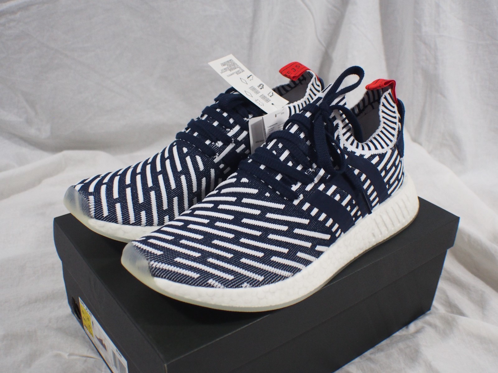 Scarpe da uomo scarpe adidas originali nmd r2 primeknit bb2909 10 5 Scarpe da uomo scarpe adidas originali nmd r2 primeknit bb2909 10 5