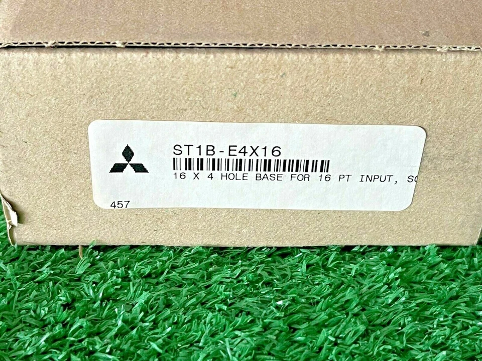 Mitsubishi ST1B-E4X16 Input Base for 16pt Input, 4 Hole - Image 3 of 4