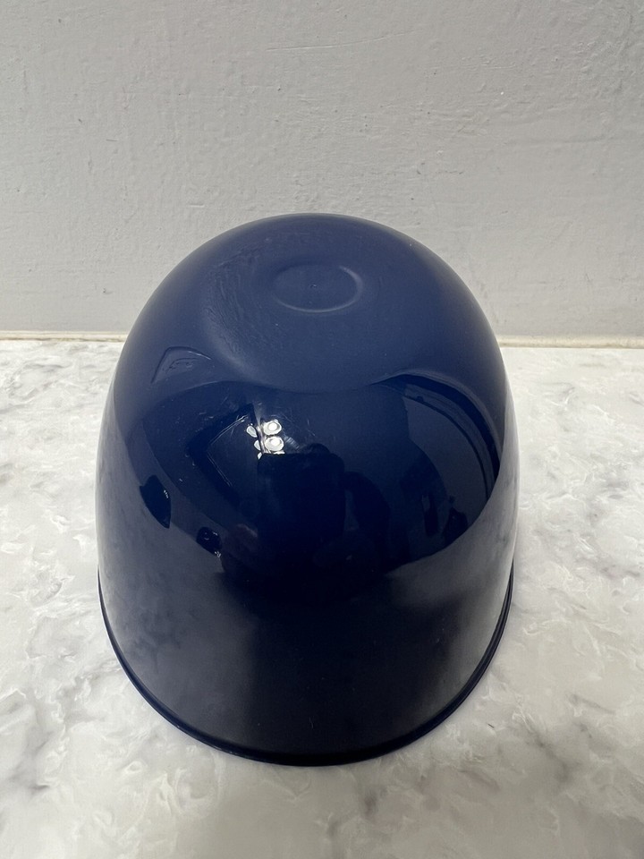 *Read* Derek Jeter Yankees Set 3 Ice Cream Helmets Mariano Rivera