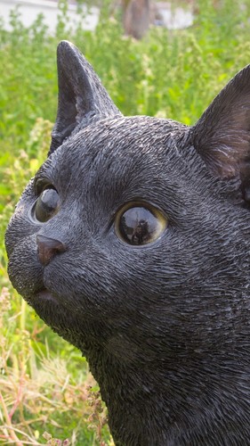 Standing Black Cat Lifelike Resin Garden Statue Garden Yard Flowerbed Decor - Picture 2 of 7