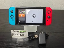 Nintendo HAC-001 32GB Switch Console
