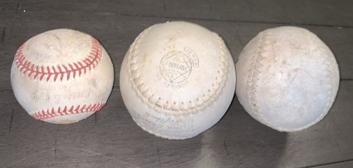 PALLA DA BASEBALL SOFTBALL IN PELLE PUNTO ROSSO/BIANCO VJA DIAMOND LITTLE LEAGUE - Foto 12 di 15