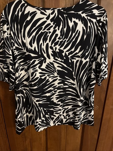 Lands End Women's Short Sleeve Pullover Top - Size 1X (0363) - Picture 8 of 9