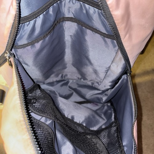 Mochila Adidas Originales Tres Rayas Rosa 18 pulgadas Alto - Imagen 4 de 5