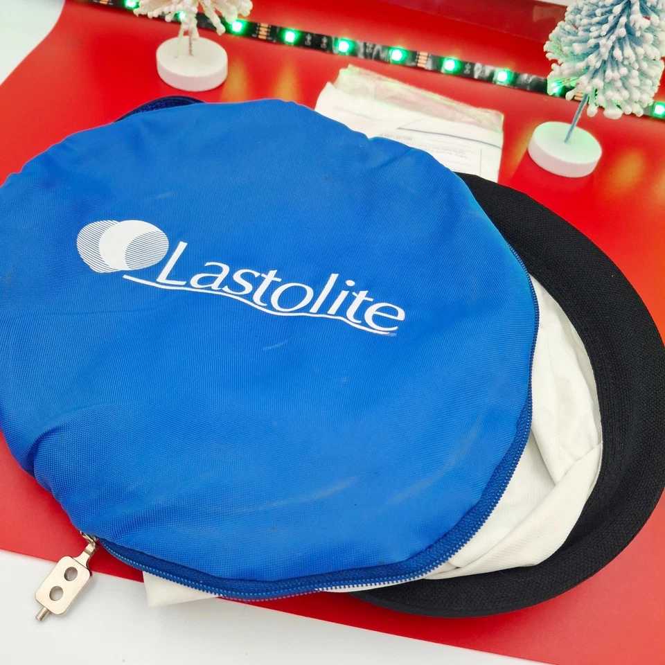 Lastolite Pop Up Reflector Diffuser approx 53cm Open. Silver & White. (refB.D) - Image 2 of 4