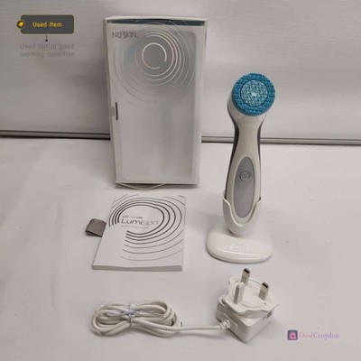 NUSKIN AGELOC LUMI SPA GESICHTSPEELING WASCHEN ROTIEREND STRAFFUNGSGERÄT REINIGER