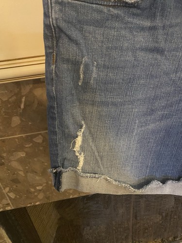 Pantaloncini Kut From The Kloth jeans con polsini effetto invecchiato denim taglia 12 lavaggio med - Foto 4 di 10