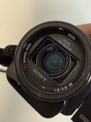 Sony Handycam FDR-AX33 4K Compact Digital Camcorder Parts Or Repair Error - Picture 8 of 11