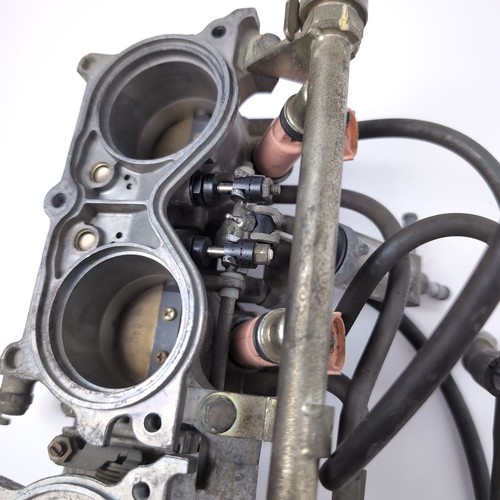 03-04 Honda CBR600RR CBR 600 RR MAIN FUEL INJECTORS THROTTLE BODIES BODY TESTED! - Bild 8 von 12