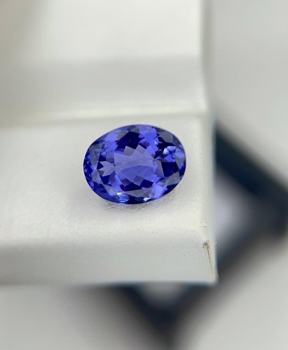 9.64 Ct AAA+ Certified Natural Rare Lustrous Blue Tanzanite Oval Cut Gemstone - Picture 2 of 3