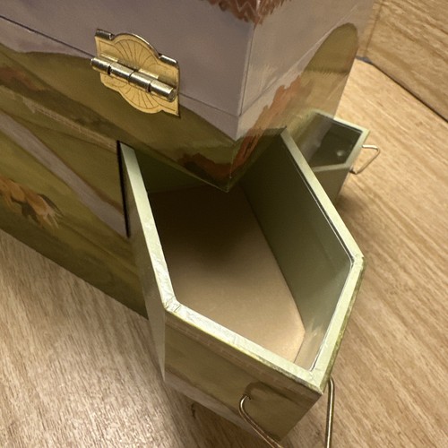 Musical Jewerly Box w/4 Pull Out Corner  Drawers large Barn Design Horse Spins - Picture 5 of 14