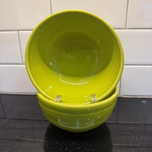 Set Of 2 FIESTA Small Coupe BISTRO BOWLS Lemongrass Green FIESTAWARE 22oz 5-1/2”