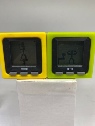 BANDAI CUBE WORLD Series 2 HANDY & HANS, Radica Japanese Edition, Good "Used" - Picture 2 of 14