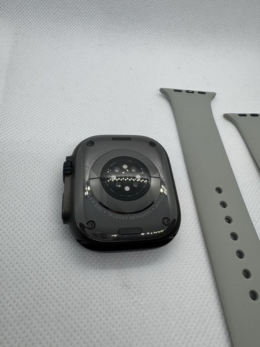 Apple Watch Ultra 2 49mm Black Titanium - Zdjęcie 3 z 6