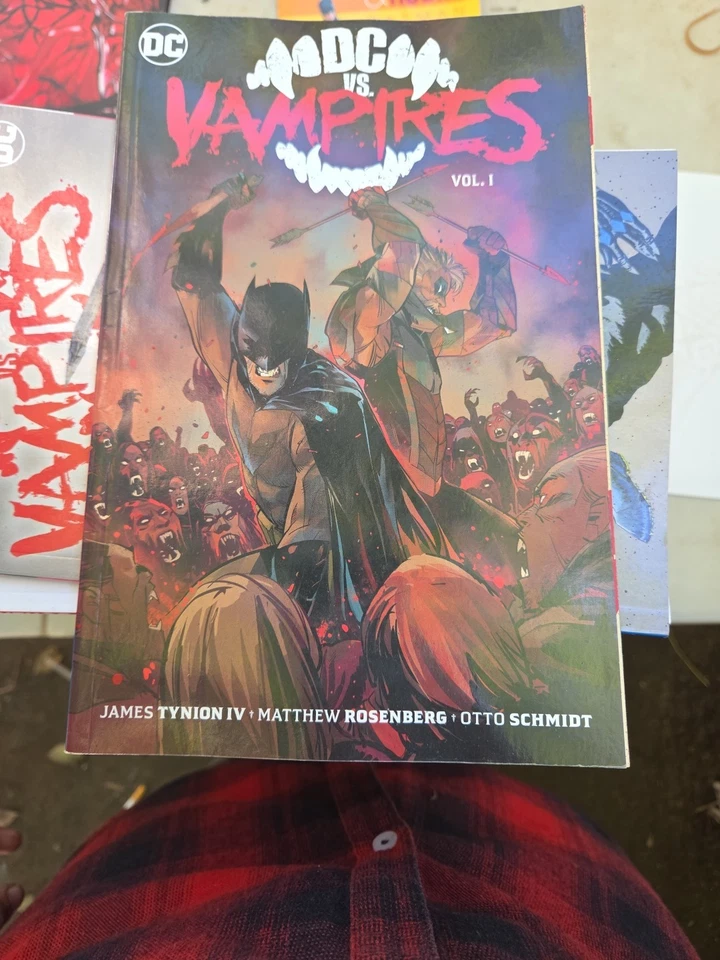 Лот товаров Batman TPB (23 книги) — Моррисон, Снайдер, Кинг, вампиры DC + Супермен - Изображение 3 из 4