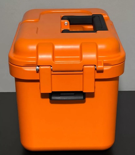 YETI LoadOut GoBox 15  King Crab Orange Limited Edition -Rare NWT! - Bild 4 von 4