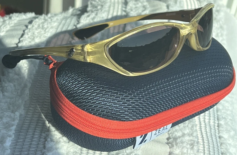 Zeal Optics - Zooni - Marco dorado translúcido - Lente polarizada de cobre rosa ZB-13 Foto 4 de 4