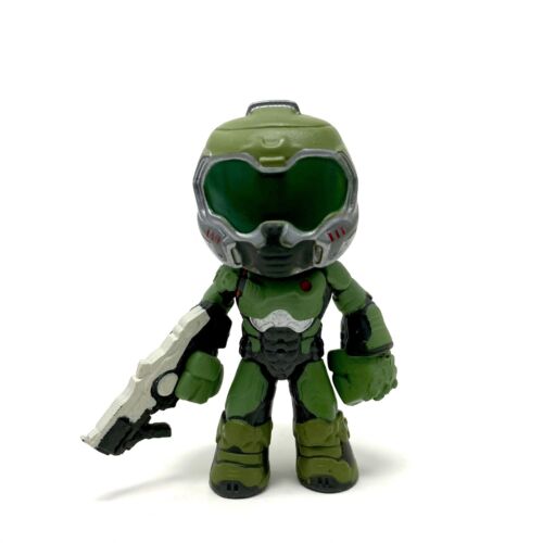 Funko Mystery Minis Best of Bethesda Doom Space Marine Vinyl Figure 2016 1/12