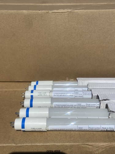 LED Light Bulb 11w 36" T5 Bi-Pin G5 Base 3000K InstantFit Dimmable Natural White - Picture 1 of 4