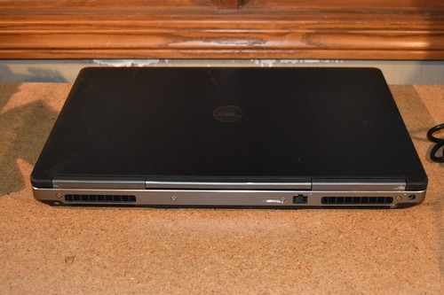 Dell Precision 7710 17" i7-6820HQ 32GB 512GB SSD NVidia M3000M Windows 7 Pro - Picture 12 of 17