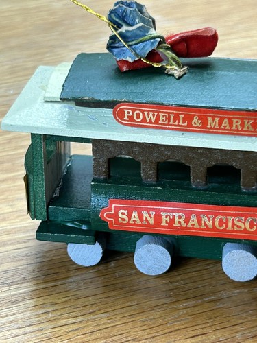 Adorno de Navidad vintage Kurt Adler 1980 Trolley San Francisco Powell Market - Imagen 8 de 15