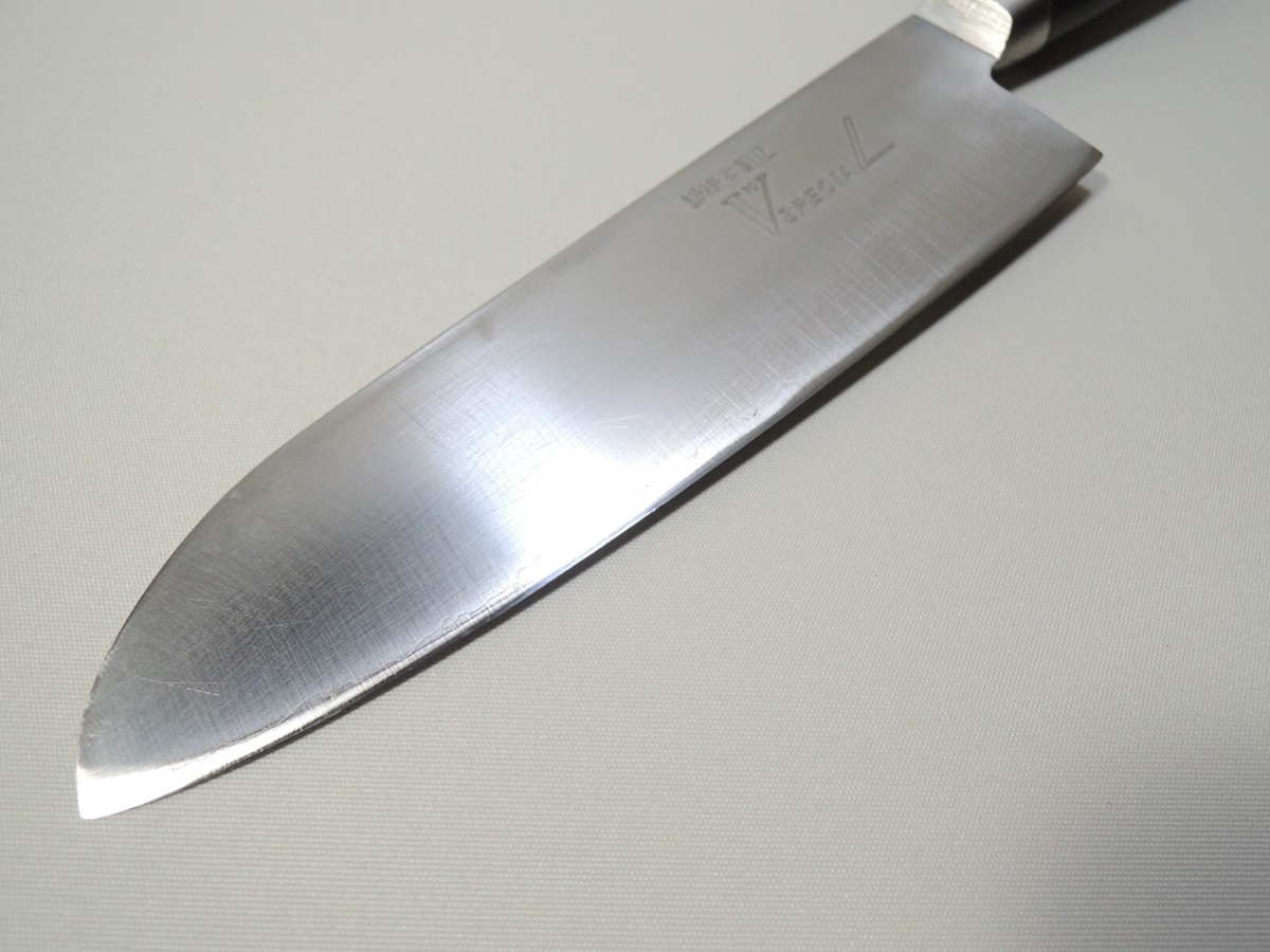 Japanese made Santoku kitchen knife Kikuhide 菊秀 作 V10 Special