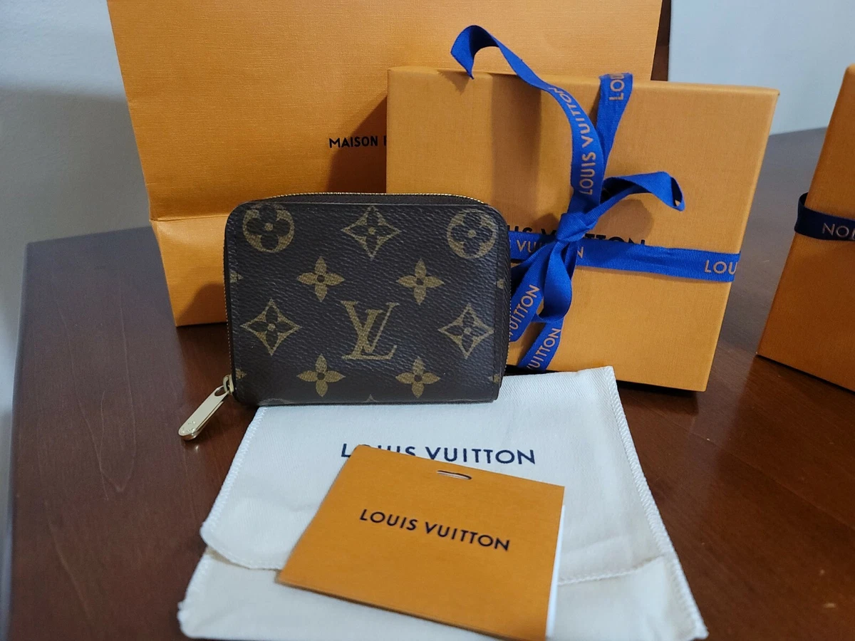 LOUIS VUITTON Zippy Coin Purse Vuittonite Monogram