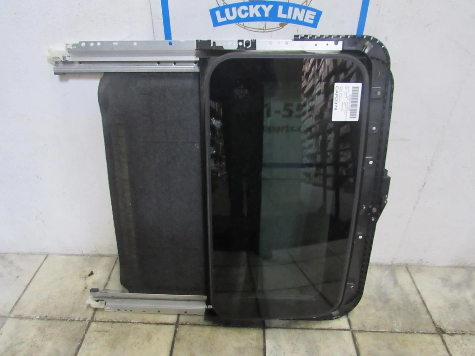 ROOF GLASS FOR 07 08 09 10 11 12 MAZDA CX9 - Image 2 of 2