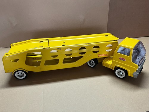 Vintage Tonka Car Carrier 27" Pressed Steel - Above Average Condition! - Picture 2 of 18