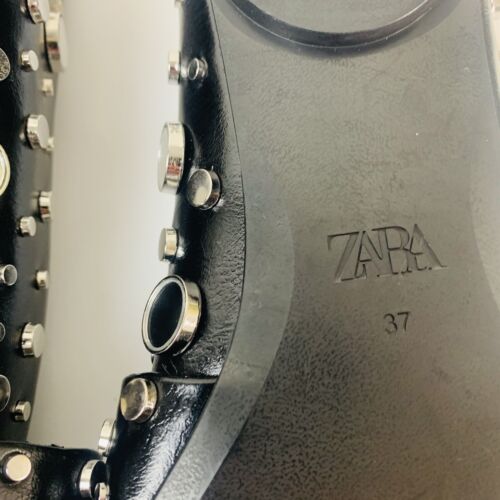 Zara Studded Black Flats Women's Size EUR 37/AUS 6 Pointy Close Toe Buckle - Foto 12 di 16