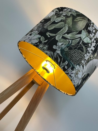 Pantalla de tambor dorada cepillada botánica de terciopelo negro pavo real - Imagen 14 de 19