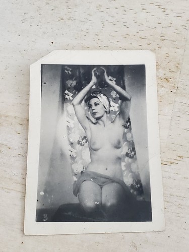 Lot Of 7 WW2 Risque Topless Nude Photos Pictures Vintage Girlie Pin Up - Picture 7 of 8