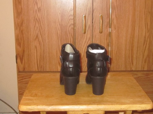 Material Girl Lexia Black Ankle Boots-Size:7.5M-New With Box - Picture 6 of 6