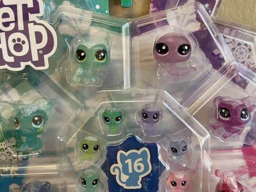 Littlest Pet Shop Frosted Wonderland Figure 16 Pack - Picture 3 of 4