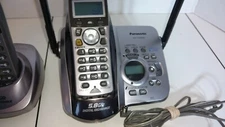 Panasonic KX-TG5652M 5.8 G Hz Cordless Phone System with Two KX-TGA560M Handsets