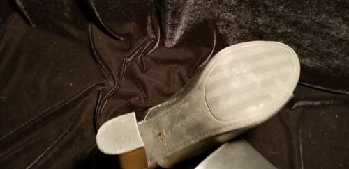 Liz Claiborne Black Open Toe Mules size 7 M Slip On  3" Heel - Picture 6 of 6