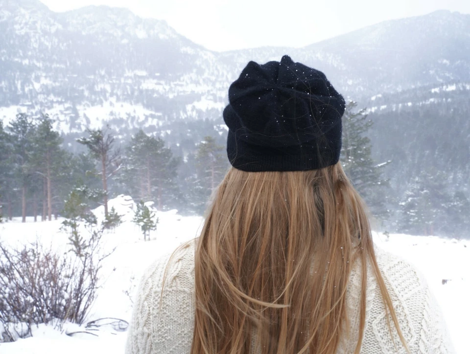 Gorro tejido 100 % cachemir tittimitti para hombre y mujer. Extra suave.  Foto 4 de 4