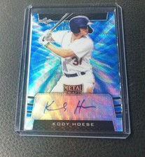 2019 Leaf Metal Draft KODY HOESE Blue Wave Prismatic Auto 02/20 