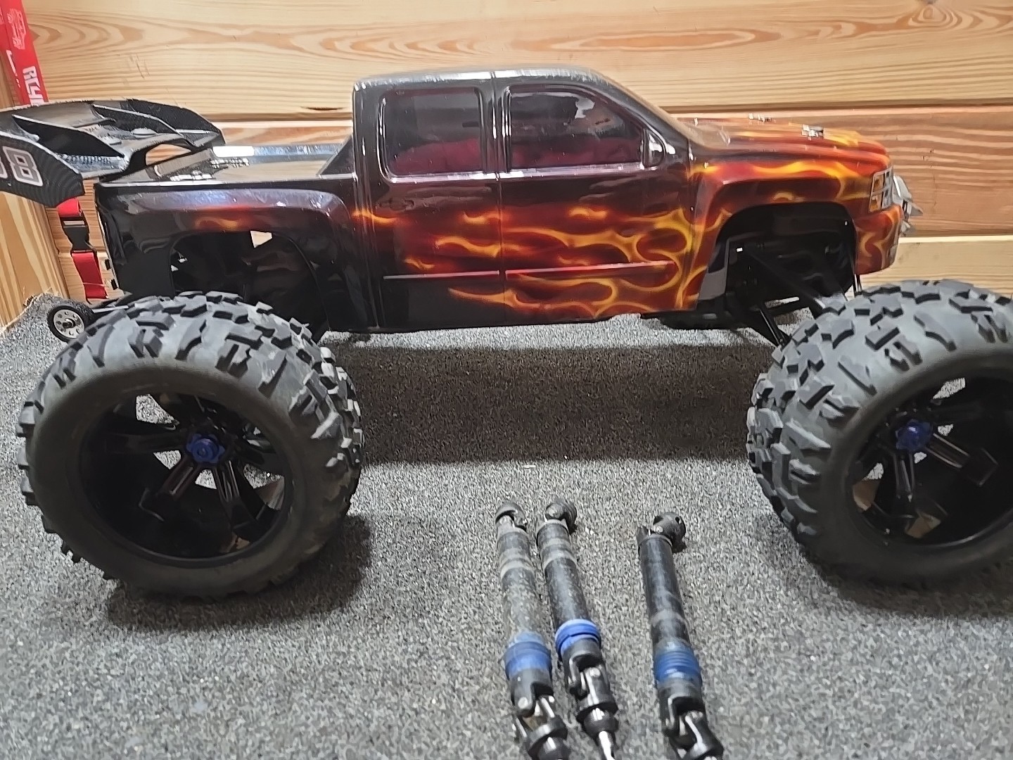 Picture 4 of 19