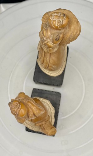 TWO CHINESE GOD SCULPTURES, RESIN/IVORINE, IMMORTALS ON A SNAIL 7.5", MARKED, vg - Picture 14 of 18